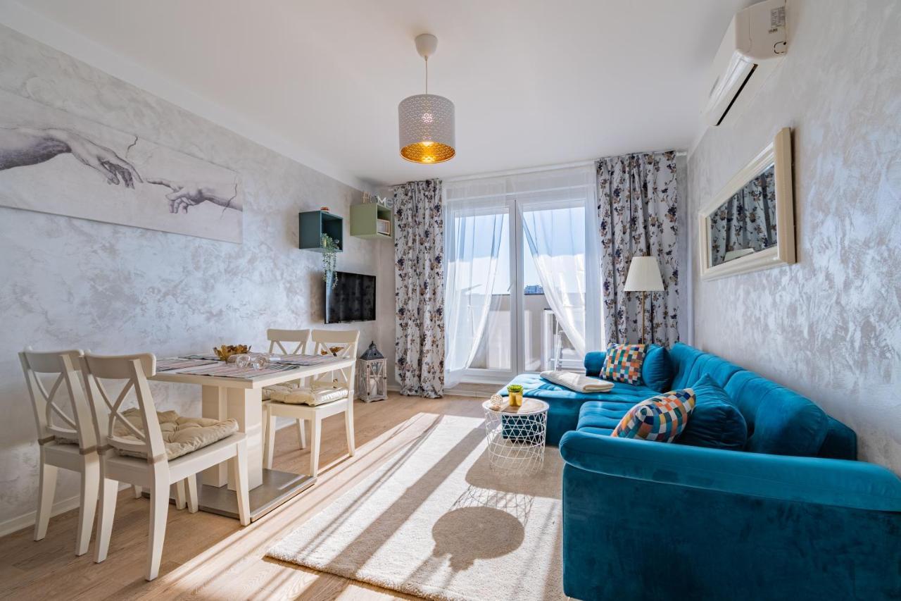Flexible Selfcheckins 30 - Zagreb - Garage - Electric Vehicle Ccharger - Big Loggia - New - Apartments Repinc 30 Eksteriør billede